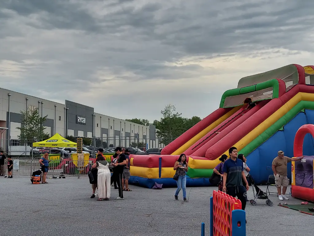 The Dual Lane slide features two full-sized slides